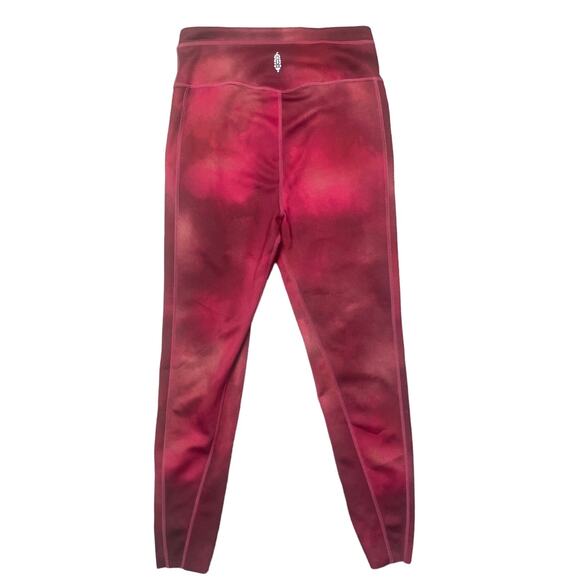 Free People FP Movement Reversible Beat the Heat Leggings Red Combo Size Medium - Picture 7 of 11